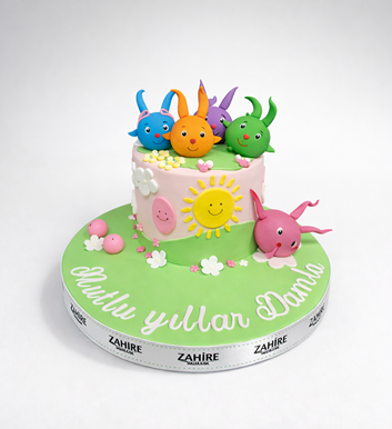 Sevimli Figürler Pasta