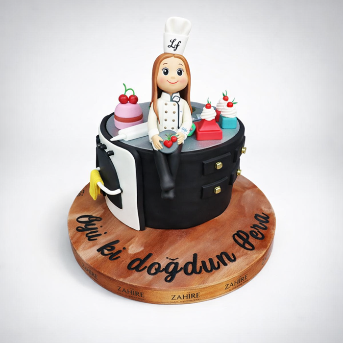 Aşçı Kadın Pasta