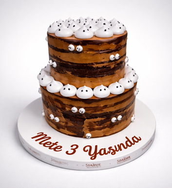 Sevimli Hayalet Pasta