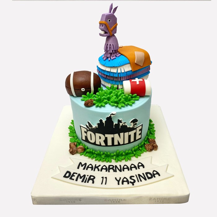 erkek çocuklar için pasta