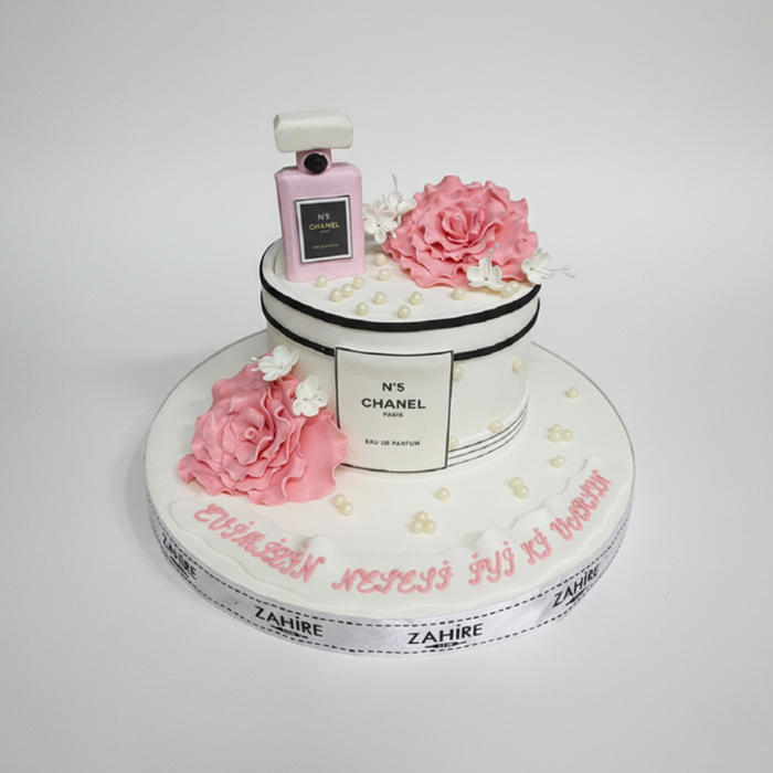 Chanel Parfüm Pasta