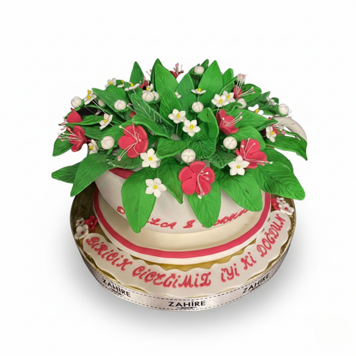 Çiçekli Fincanlı Pasta