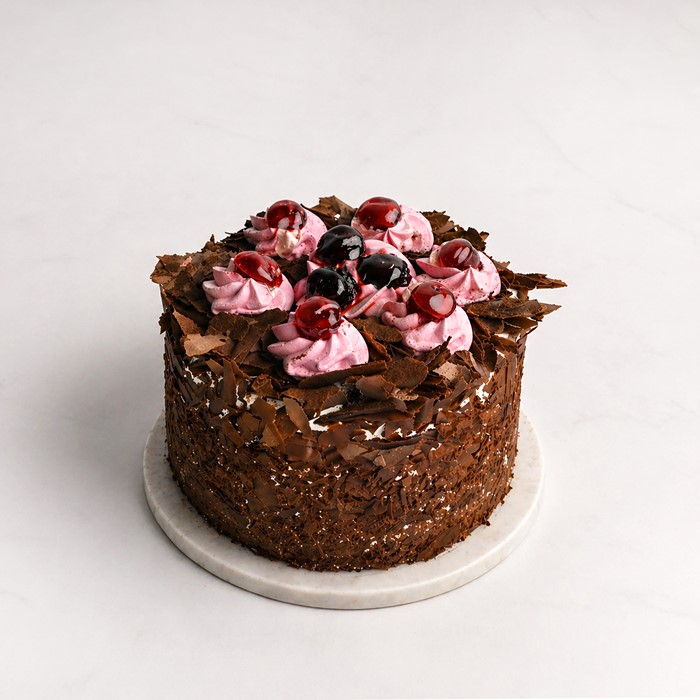 karaorman pasta, orman meyveli, çikolatalı pasta