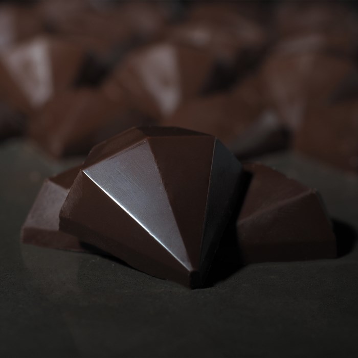 Naneli çikolata