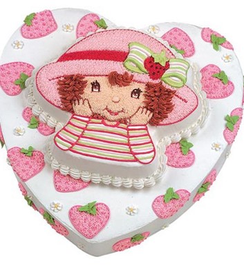 çilek kız yaş pastası